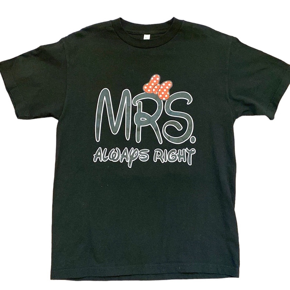 Women's Graphic Minnie Mouse T
